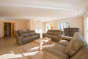 Afbeelding uit fotogalerij van Villa Malibu - PlusHolidays in Moraira