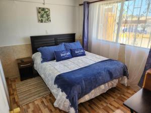 Postel nebo postele na pokoji v ubytování HOSTAL SOL ATACAMA -CALDERA