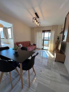Χώρος καθιστικού στο Apartamento las OLAS playa de levante