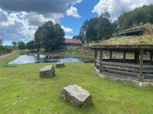 Photo de la galerie de l'établissement Stuga - Ulvereds Hjorthägn, à Laholm