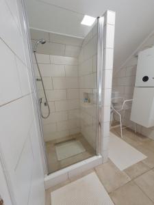 A bathroom at Bella Apartman