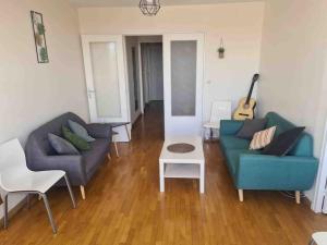 Gallery image of Space and light for friends/family at Paris' door in Asnières-sur-Seine