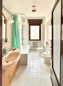 Koupelna v ubytování Gurej Casa Vacanze