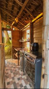 Kuchyň nebo kuchyňský kout v ubytování Andino Glamping