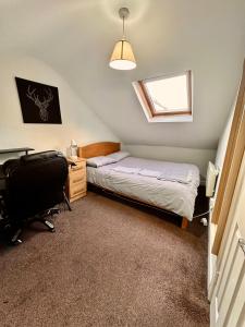 Posteľ alebo postele v izbe v ubytovaní Spacious Room in Dublin