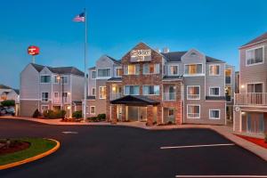 un hotel con un cartello che legge la locanda dell'hotel di Residence Inn Boston Tewksbury/Andover a Tewksbury