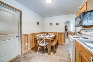 Gallery image of Jones Mills Vacation Rental Near Skiing and Hiking! in Jones Mills