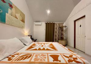 Huahine Beach House客房内的一张或多张床位