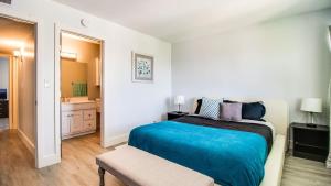 Postel nebo postele na pokoji v ubytování Contemporary Condo in Hub of Old Town Scottsdale + 21 fotografií