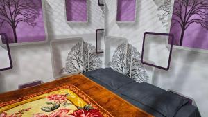 Photo de la galerie de l'établissement Vrindavan Nivas -Near Prem mandir bankey bihari, à Vrindavan 25 autres photos