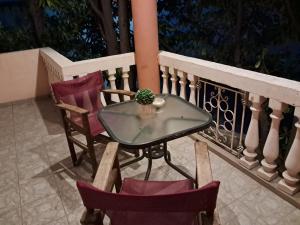 A balcony or terrace at Erodios Guesthouse