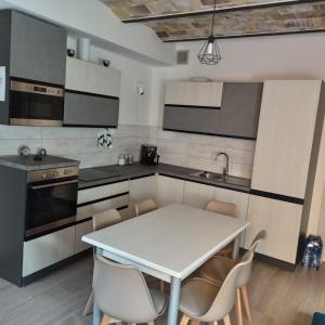 Η κουζίνα ή μικρή κουζίνα στο Dream House Castellana