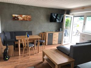 Μια τηλεόραση ή/και κέντρο ψυχαγωγίας στο Appartement Pohl