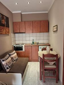 A kitchen or kitchenette at Erodios Guesthouse