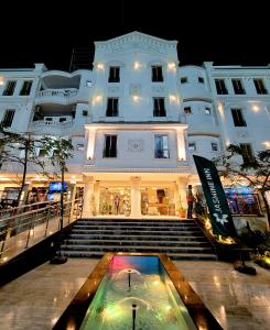 Swimmingpoolen hos eller tæt på Jasmine Inn Deluxe Single