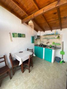 Köök või kööginurk majutusasutuses Complejo Noi Alaia