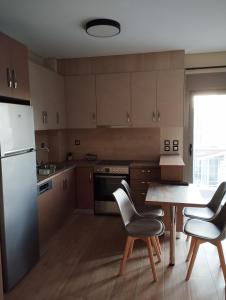 Afbeelding uit fotogalerij van Antirrio apartments - Superior Bridge Apartment in Antirrio