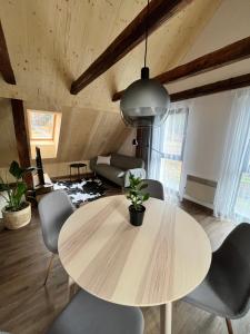 Posedenie v ubytovaní Sáňky Apartmány
