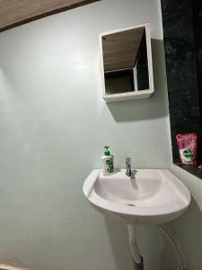 Koupelna v ubytování Janhavi Villa