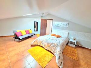 Postel nebo postele na pokoji v ubytování Discovery Apartment