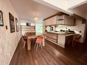 Kuchyň nebo kuchyňský kout v ubytování Apartamento VISTA MAR - LINDO