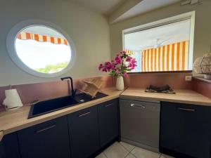 Dapur atau dapur kecil di Anse des Caraïbes