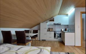 Kuchyňa alebo kuchynka v ubytovaní Apartement Johannes