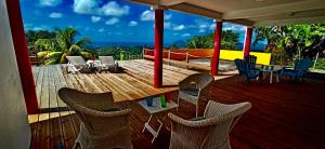 Posezení v ubytování Villa COSAROE 6-14 pers Piscine et superbe vue mer PANORAMIQUE