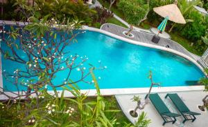 Výhled na bazén z ubytování Bulan Pool Villa at Amed Harmony nebo okolí