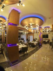 Ema apartman - Zlatar餐厅或其他用餐的地方
