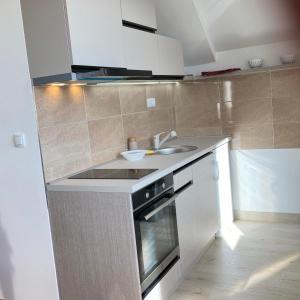 A cozinha ou kitchenette de Zvezda 3 Zlatar