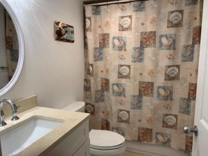 Gallery image of 1St Floor Fishery Condo in Ship Bottom +5 photos