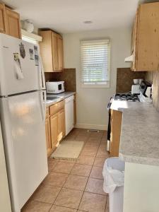 Gambar di galeri bagi Ocean Front Duplex Brant Beach 1St Floor di Brant Beach
