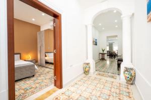 Кровать или кровати в номере 3 Bedroom House of Character in Rabat