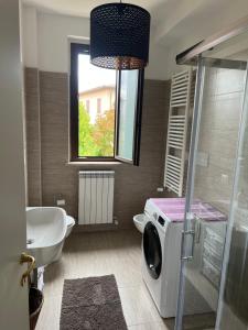 Koupelna v ubytování Casa Fabi - L’Aquila + 39 fotografií