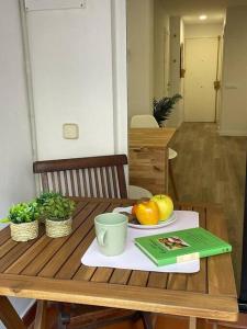 Φαγητό σε αυτό το διαμέρισμα ή κάπου εκεί κοντά