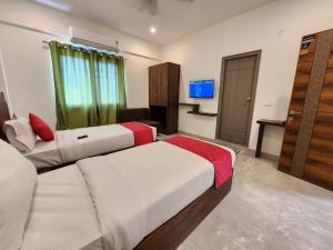 Gallery image of Hotel ksp kings inn in Bangalore