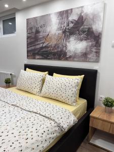 Postel nebo postele na pokoji v ubytování Guest House LILA
