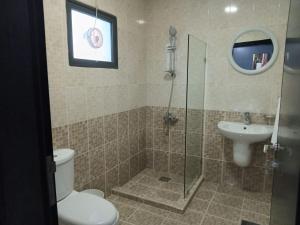 Salle de bains dans l'établissement Al Salam Resort
