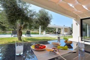 Jídlo v vily nebo okolí