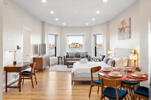 Posezení v ubytování Charlesgate Suites