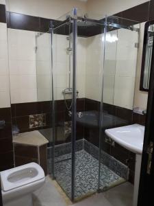 Koupelna v ubytování Appartement De Luxe A Wilaya De Tetouan
