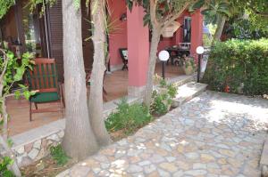 A garden outside Profumo di Zagara