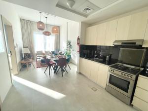 Gallery image of Lovely 1Bedroom In Binghatti Gems in JVC in Dubai