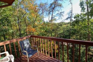 Foto dalla galleria di Bryce Chalet Retreat A Mountain Getaway a Basye Altre 26 foto