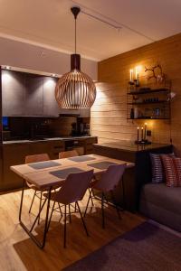 Kuchyň nebo kuchyňský kout v ubytování Chalet Auroras - Top quality 2 bdr chalet in prime location of Levi