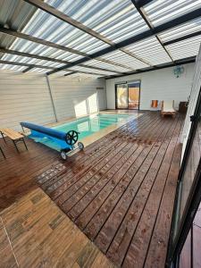 Galería fotográfica de Excelente casa con piscina en Piriápolis