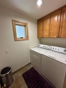 a kitchen with a dishwasher and a window at Rr-johnson Suite 2 in June Lake