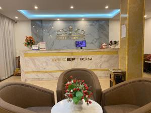 ล็อบบี้หรือแผนกต้อนรับของ Thanh Lam Hotel - 23A BT1, KDT Bắc Linh Đàm - by Bay Luxury