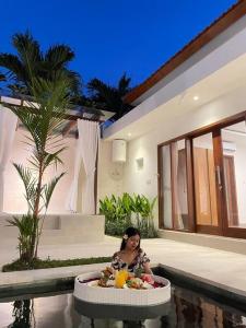 Bebidas en Villa Akmali Umalas 2BR with Private Pool & Jacuzzi
